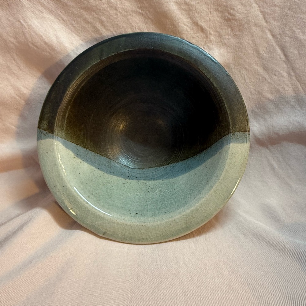 Elegant Two-Tone Ceramic Plate pottery LAST CHANCE